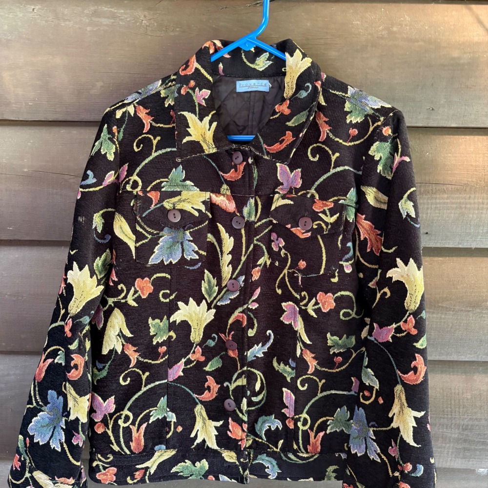 Provence d'Amour Tapestry Floral Quilted Lining Corduroy Jacket Black Multi